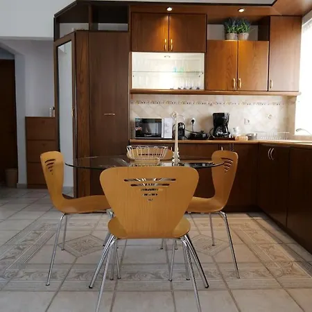 Villa Saint 40 Deluxe *