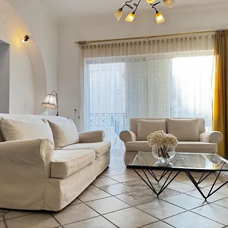 Saint 40 Deluxe Saranda