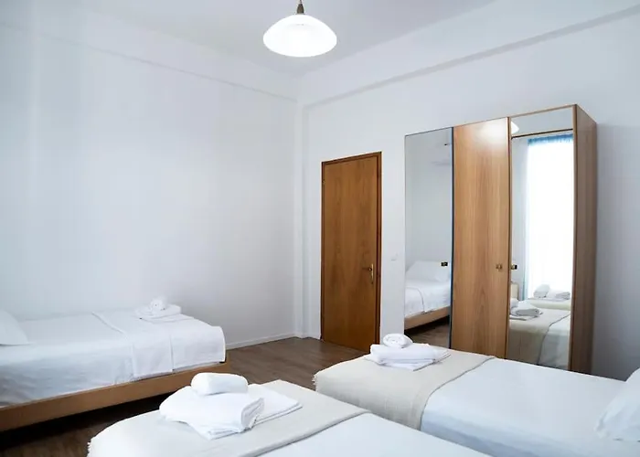 Saint 40 Deluxe Saranda